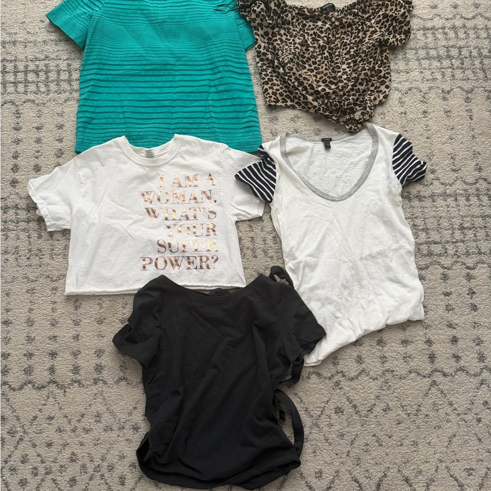 Lot of women’s tops